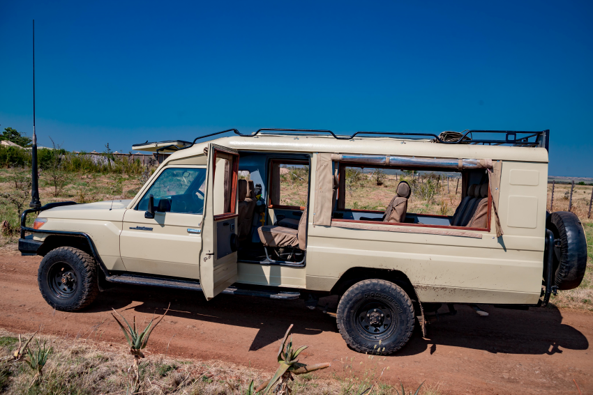 Customized photographic safari vehicle — bean bags, camera mounts and single-occupancy seating