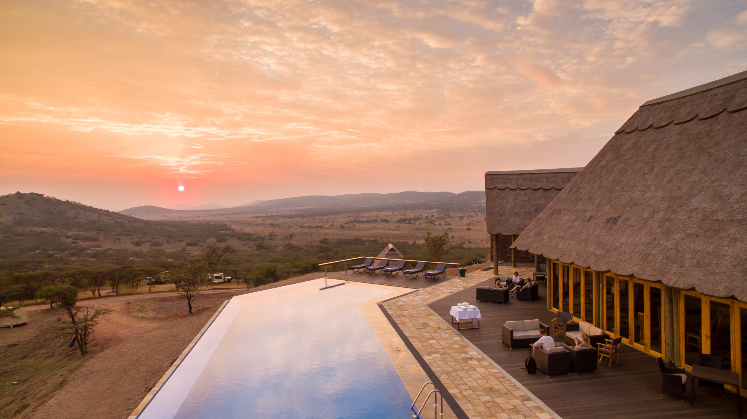 Lahia Tented Lodge Serengeti - Premium Safari Experience